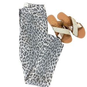 Gray and black animal print skinny jeans-Damsel in a dress  US Size 6 grunge2.0